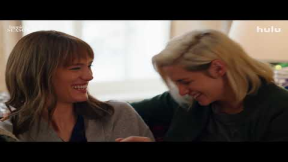 Happiest Season: Making Of (Featurette) - A Hulu Original