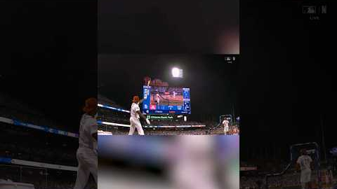 Jordan Walker punches his ticket to the final #MLBHomeRunDerby #HRDerby